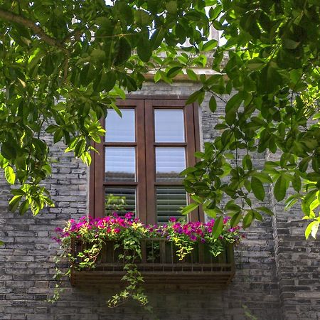 Relais & Chateaux Chaptel Hangzhou Hotel Екстер'єр фото